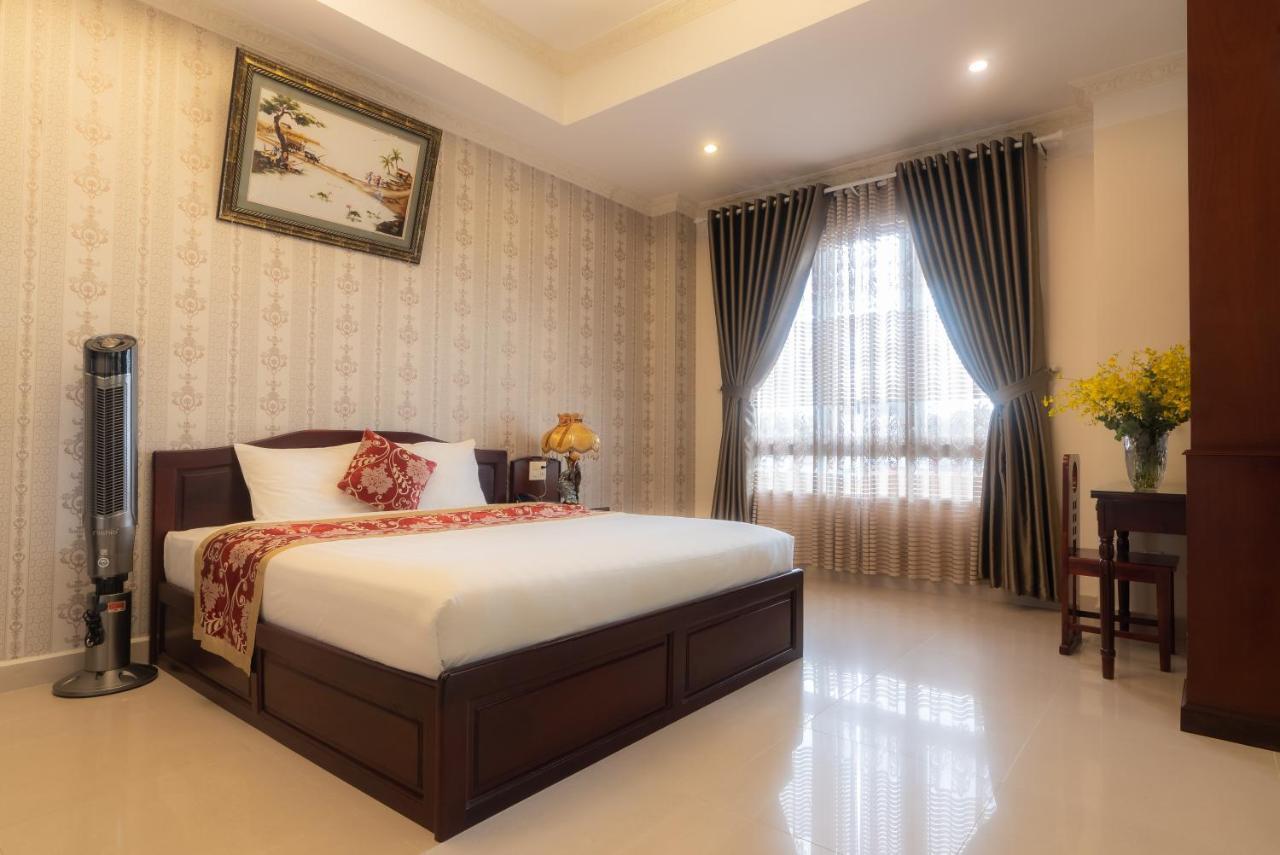 Mai Vang Hotel Da Lat Exterior photo
