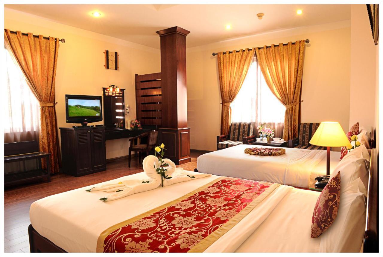 Mai Vang Hotel Da Lat Exterior photo